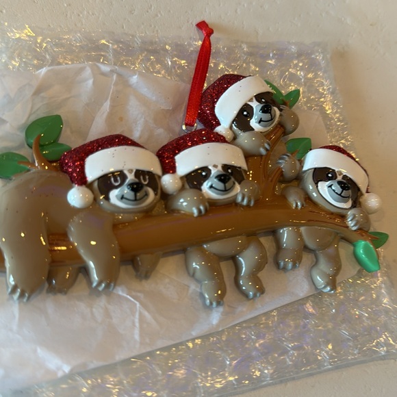 Polar X Personalized Sloth Family of 4 Ornament New - Picture 2 of 6